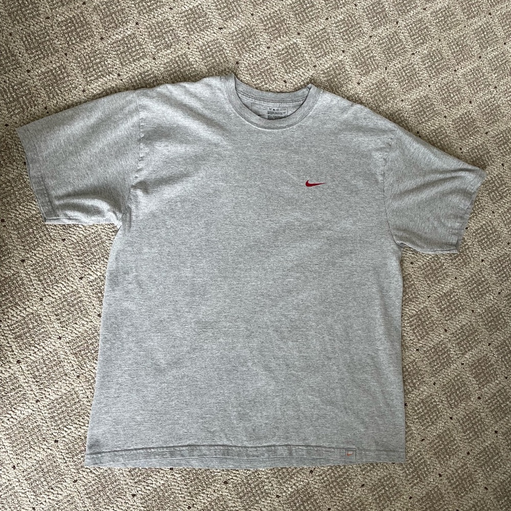 Vintage Nike tee